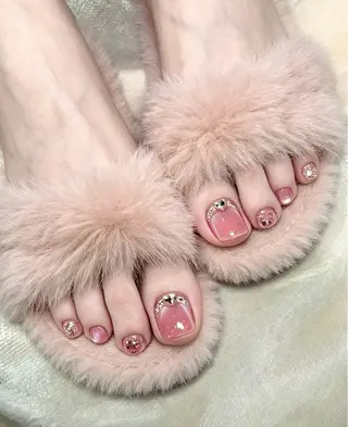 ネイル 西岡 真由美のネイルデザイン
