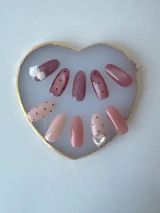 ネイル Queeens nailのネイルデザイン