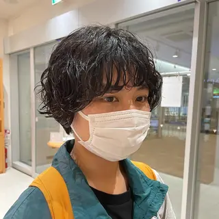 ショート パーマ ARMONY秋山輝也 コテ巻き風パーマ特化のヘアスタイル