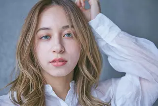 ロング カラー ARMONY秋山輝也 コテ巻き風パーマ特化のヘアスタイル