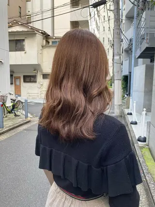 ミディアム ✨色持ちの良い艶 カラー✨蟹江真世のヘアスタイル