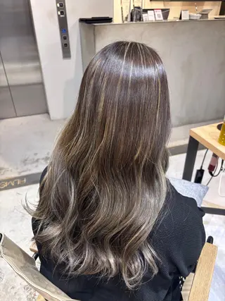 ロング FILMS Rinoのヘアスタイル
