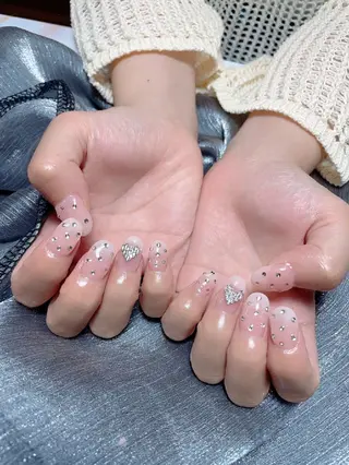 ネイル ENsalon AKIRAのネイルデザイン