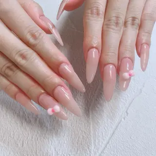 ネイル 🩷Yun nail Salon 本店🩷のネイルデザイン