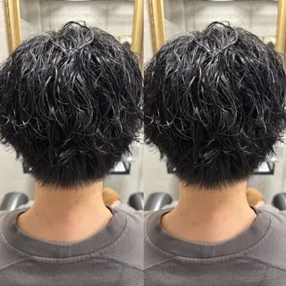 パーマ ボブ特化美容師☺︎ タクミのヘアスタイル