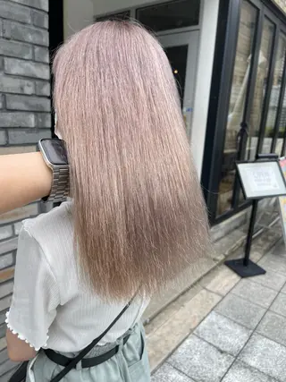 ミディアム ブリーチ縮毛矯正 LAFFYuiのヘアスタイル