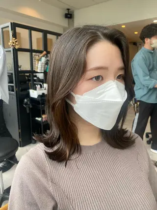 ミディアム 似合う髪型見つけます AYAKAのヘアスタイル
