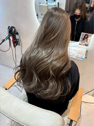 ロング カラー 透明感カラーモデル ｜kanakoのヘアスタイル