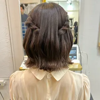 ショート ヘアアレンジ ブリーチなしベージュ /ヘアセット/ミユのヘアスタイル
