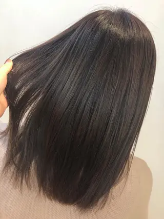 カラー すずき まゆのヘアスタイル