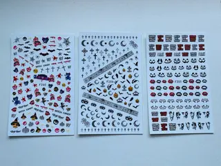 ネイル M Hのネイルデザイン