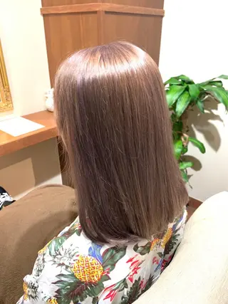 セミロング カラー ハイトーン/ブリーチ ルミエール/新栄/栄のヘアスタイル