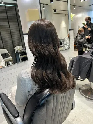 ロング 赤みゼロ/透明感 カラー🌿KANTAのヘアスタイル