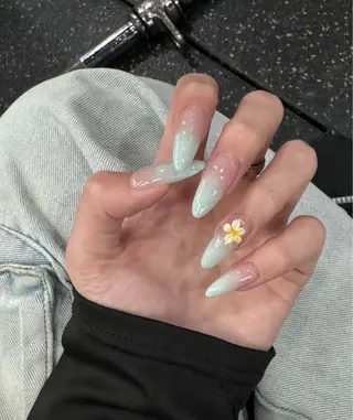 ネイル Hina KawaiiNailのネイルデザイン