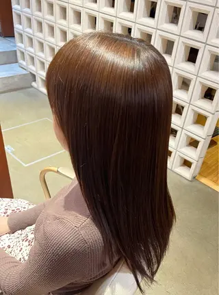 ロング 吉田 理那のヘアスタイル
