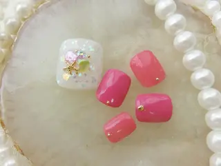 ネイル 下吹越 佳子　のネイルデザイン