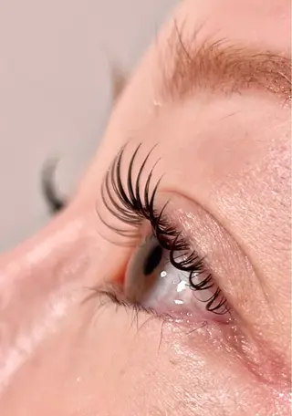 マツエク・マツパ Amane🌱 Eyelashのマツエク・マツパデザイン
