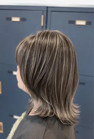 ミディアム Repose AMIのヘアスタイル
