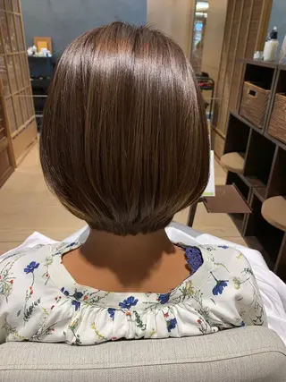 ショート 小島 千春のヘアスタイル