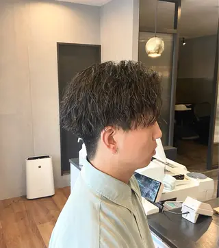 パーマ メンズ 山本望理/期間限定 /透明感カラーのヘアスタイル