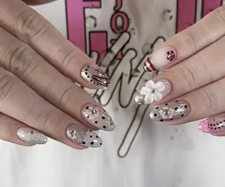 ネイル 🎀 KiKi_nailのネイルデザイン