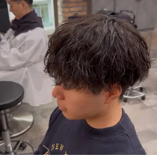 パーマ メンズ シャドウ/フェザー 朝崎倭斗のヘアスタイル