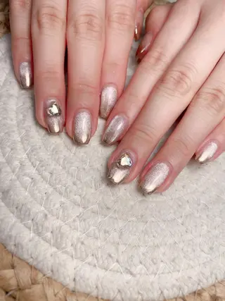 ネイル M🌷nail 長さだし専門店のネイルデザイン