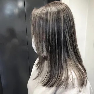 セミロング カラー ヘアアレンジ 透明感/レイヤー 🇰🇷tomonaのヘアスタイル
