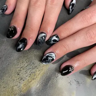 ショート ネイル Y. Sのネイルデザイン
