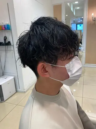 ショート パーマ メンズ メンズ特化型美容師 栗山勇人のヘアスタイル