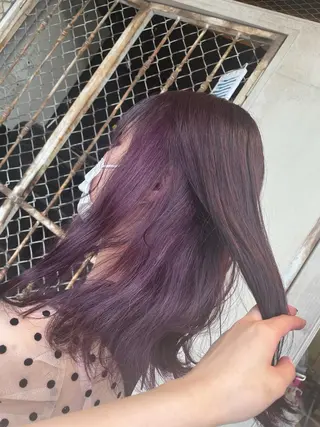 セミロング 山岸 朱里のヘアスタイル