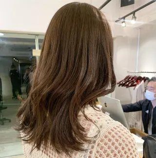 ミディアム カラー 透明感カラー✂︎ /縮毛矯正/YUKAのヘアスタイル