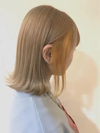 ショート カラー Sol plusのヘアスタイル
