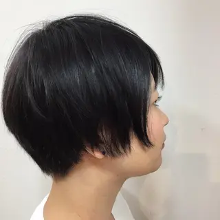 ショート カラー ブロンド/艶カラー/ レイヤー/MIKUのヘアスタイル