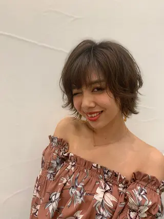 ショート ヘアアレンジ ミドウチ アヤカのヘアスタイル