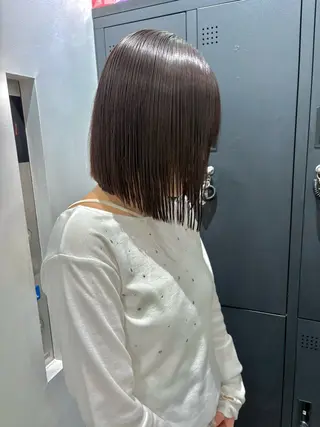 ショート ダブルカラー🦖 /髪質改善⚡️しおりのヘアスタイル
