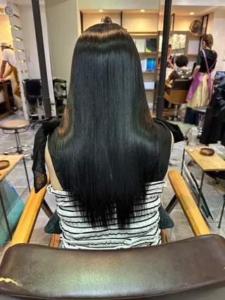 ロング 金 春江のヘアスタイル