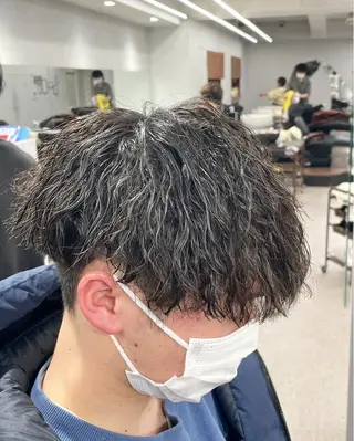 パーマ メンズ 京都河原町 メンズパーマ助川龍哉のヘアスタイル