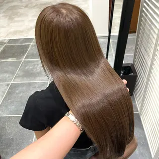 カラー seira| ベージュ・オリーブのヘアスタイル