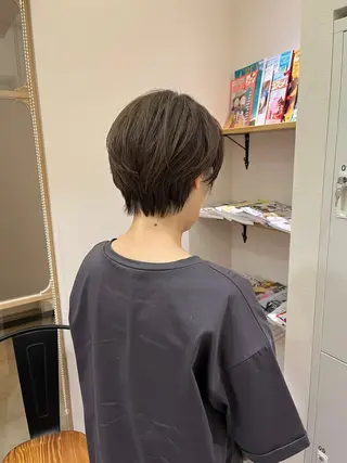 ショート エルロン 川上のヘアスタイル