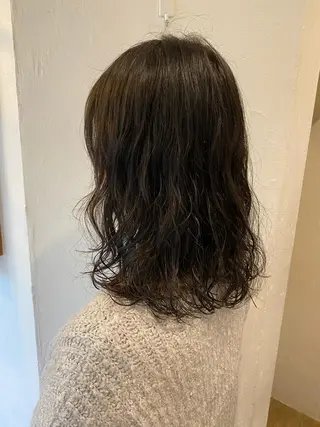セミロング カラー パーマ ヘアアレンジ メンズ キッズ ネイル マツエク・マツパ インナーカラー/ KANAのヘアスタイル