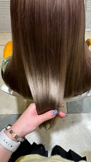 カラー 淡色┊︎ナチュラル 🧁奈那美🧁*.゜のヘアスタイル