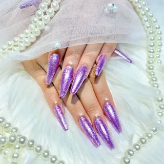 ネイル WISTERIA ainaのネイルデザイン