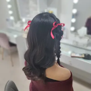 セミロング ヘアアレンジ ヘアセットサロン 渥美寿美翔のヘアスタイル