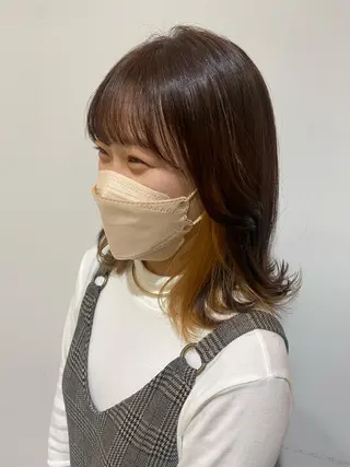 セミロング カラー BLOCK hair makeのヘアスタイル