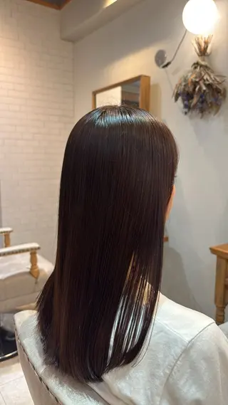 カラー 上野 稀美のヘアスタイル