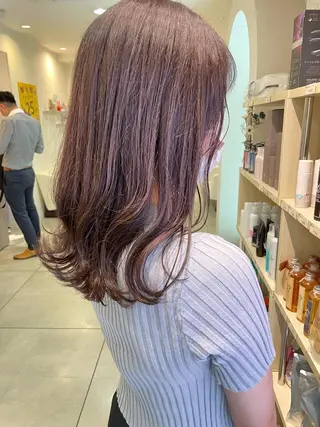 セミロング カラー 松佐 ゆかりのヘアスタイル