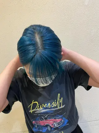 ショート カラー 北川 智海のヘアスタイル