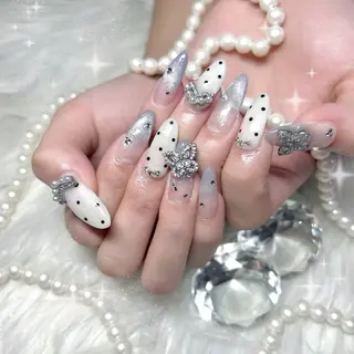ネイル élu by Noriko 前原のネイルデザイン