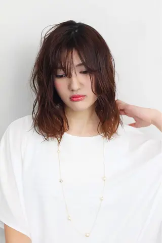ミディアム 中野 恵脩のヘアスタイル
